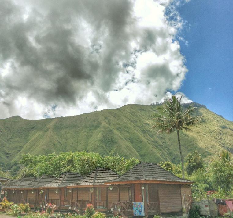 סמבלון לוואנג Puncak Rinjani Lodge מראה חיצוני תמונה
