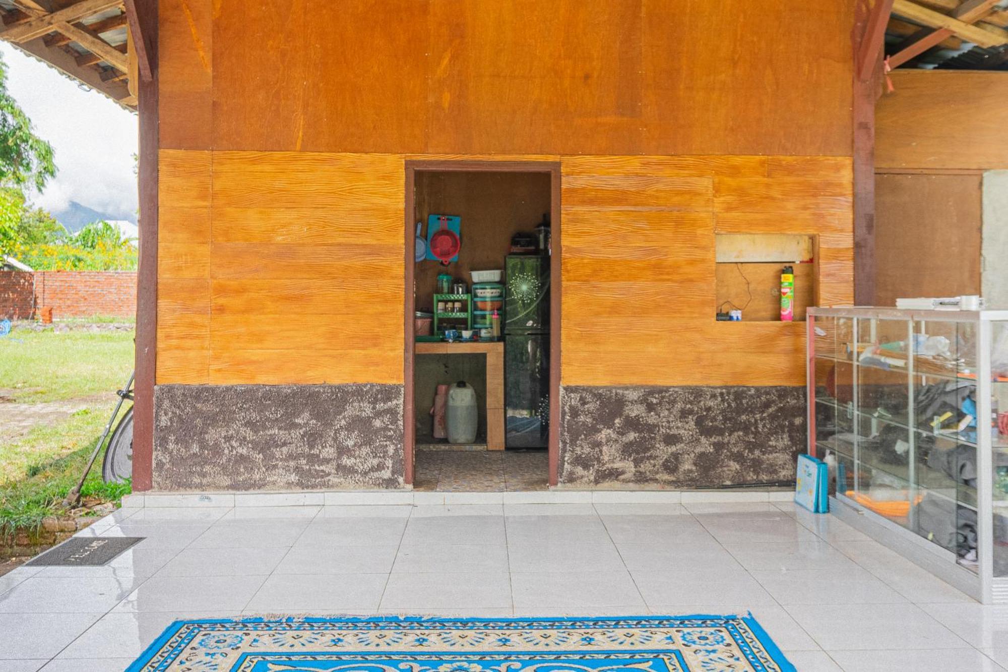 סמבלון לוואנג Puncak Rinjani Lodge מראה חיצוני תמונה