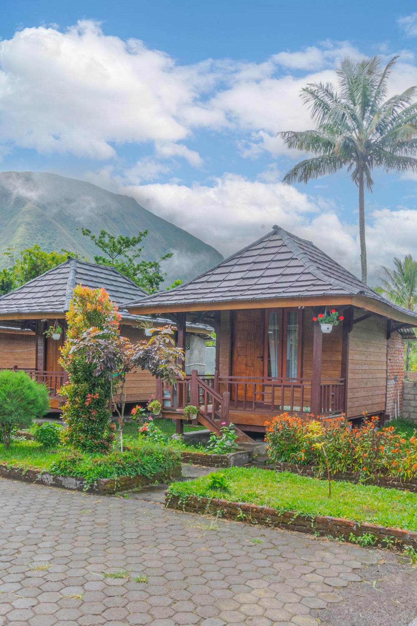סמבלון לוואנג Puncak Rinjani Lodge מראה חיצוני תמונה